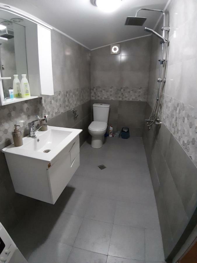 Gogoli Family Hotel Tbilisi ภายนอก รูปภาพ