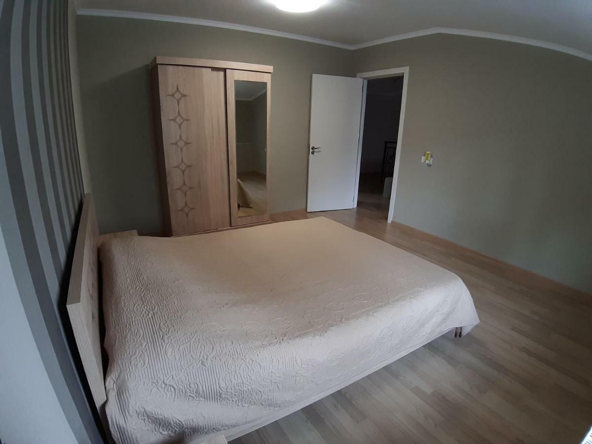 Gogoli Family Hotel Tbilisi ภายนอก รูปภาพ